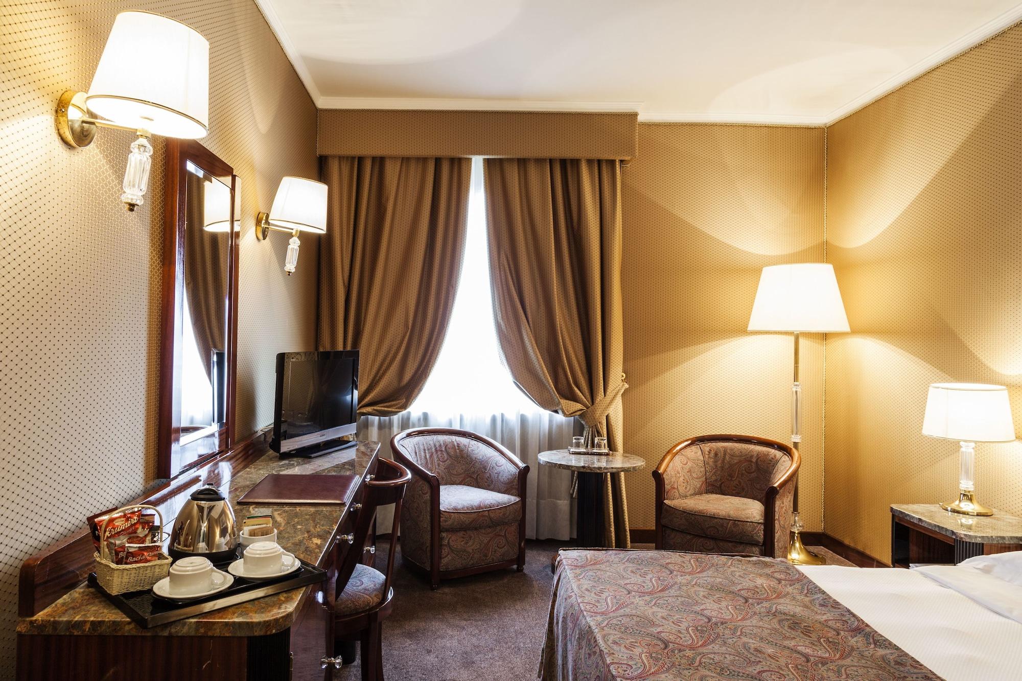 Hotel Doria Grand Milano